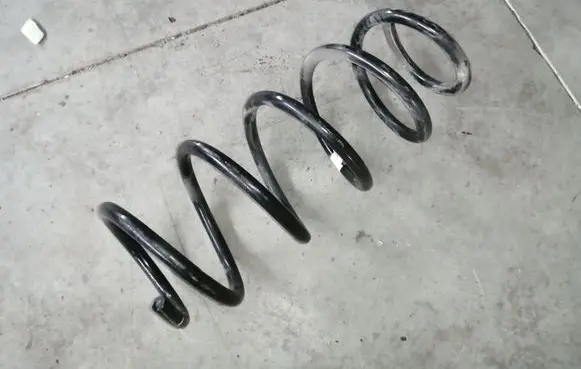 Fiat 500X Front coil spring