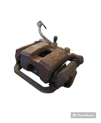 Nissan Leaf I (ZE0) Rear brake caliper