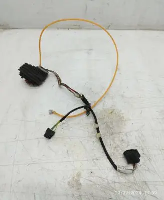 Audi A4 S4 B5 8D Rear door wiring loom 8d1971663ak