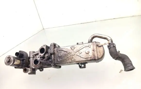 Volkswagen Golf VI EGR valve cooler 03L131512AT