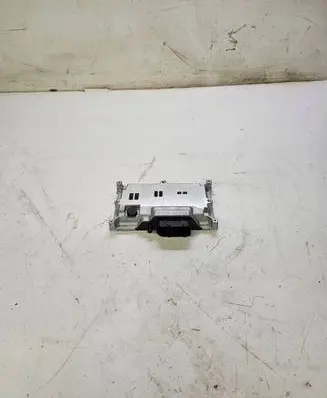 Audi A6 C7 Trunk lid opening control unit 4KE907107AA
