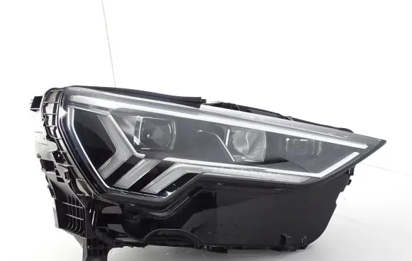 Audi Q3 F3 Headlight/headlamp 83A941034