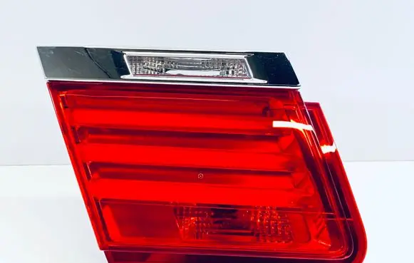 BMW 7 F01 F02 F03 F04 Tailgate rear/tail lights 7182205