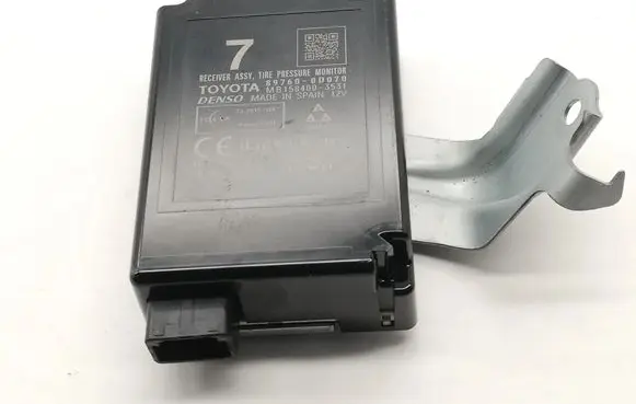 Toyota Yaris Tire pressure control unit 897600D070