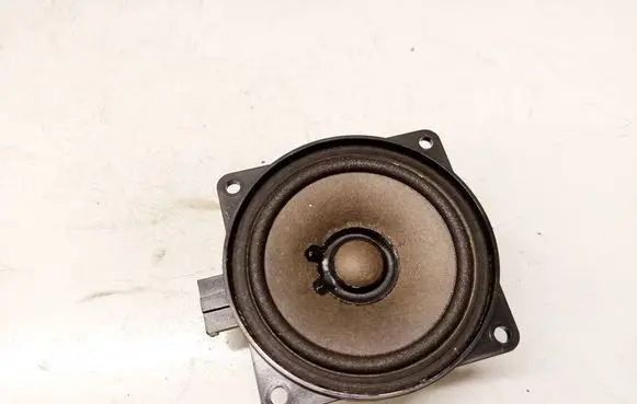 Skoda Octavia Mk2 (1Z) Front door speaker 1z0035411j