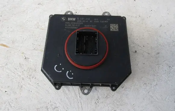 BMW 7 G11 G12 Headlight ballast module Xenon 8491414