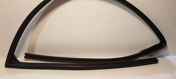 Renault Koleos II Rubber seal front coupe door window 803309878R