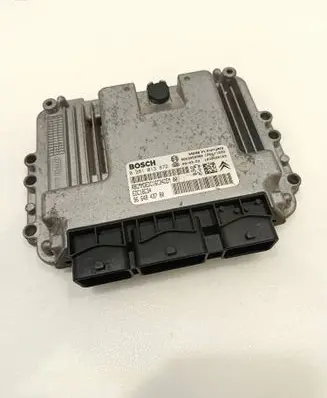 Peugeot 308 Engine control unit/module 9664843780 0281013872 9653958980