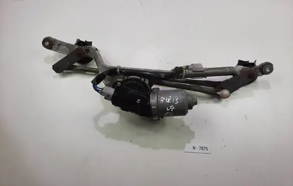 Toyota Auris 150 Front wiper linkage and motor 8511002190