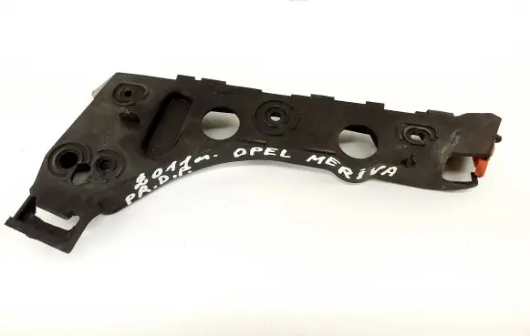Opel Meriva B Front bumper mounting bracket 13267764