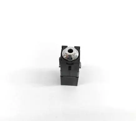 Peugeot 2008 I AUX in-socket connector 9805404777