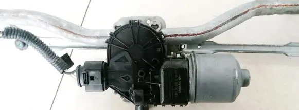 Alfa Romeo Giulietta Wiper motor 0390243050 058