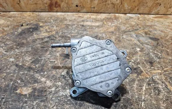 Toyota Avensis T250 Vacuum pump