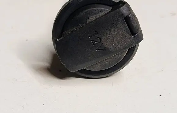 Hyundai i30 12 V Socket (front) 9665848482