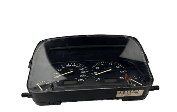 Volkswagen Golf III Speedometer (instrument cluster) 1H0919860C 351007000 0323346