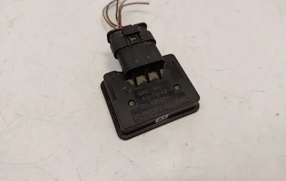 BMW X5 F15 Fuel temperature sensor 16137333588 16137274148