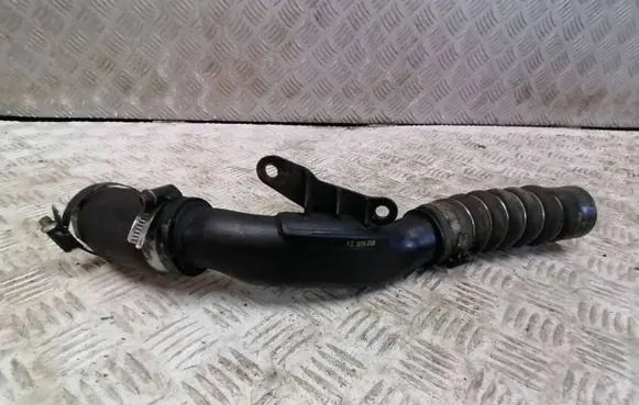 Ford B-MAX Intercooler hose/pipe