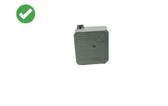 Mercedes-Benz R W251 Fuse module A0025428719 4RA00779310 4RA007793