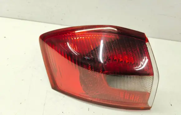 Ford Kuga I Rear/tail lights
