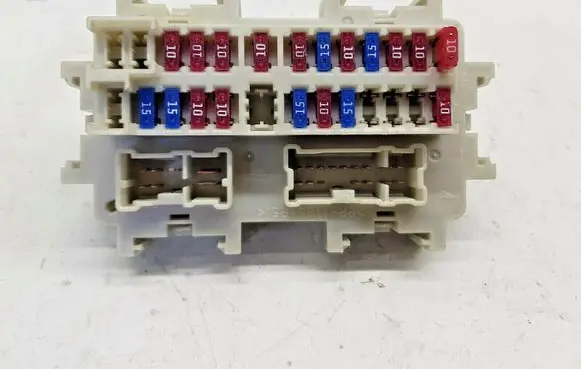 Nissan Murano Z50 Fuse module AM60A