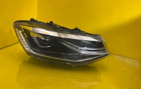 Volkswagen Caddy Headlight/headlamp 2K8941036F