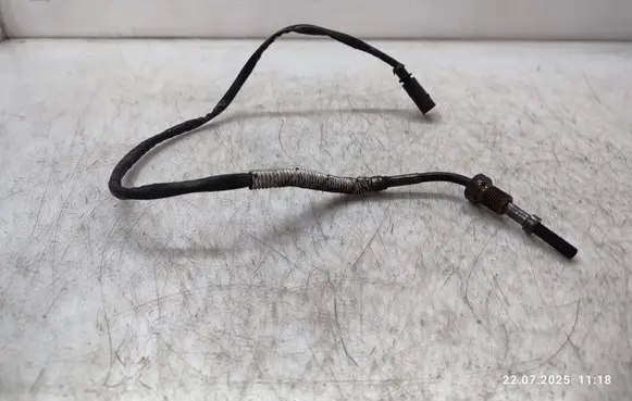 Volkswagen Golf VII Exhaust gas temperature sensor 04L906088AE