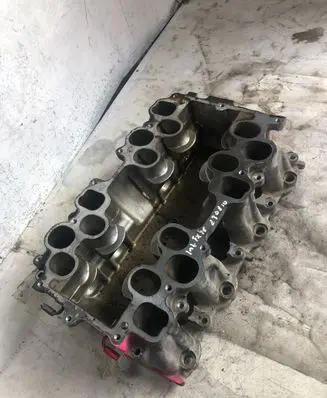 Infiniti FX Intake manifold