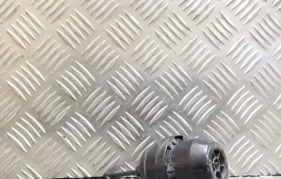 Valve vacuum
