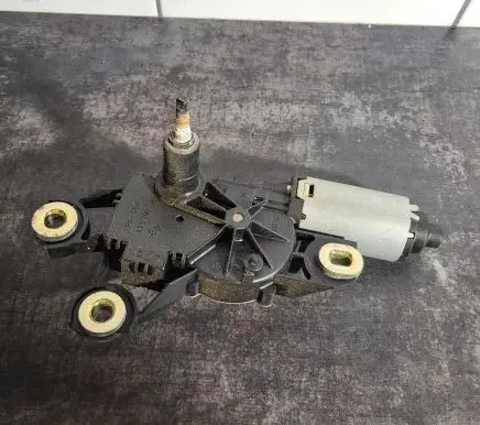 Seat Ibiza III (6L) Rear window wiper motor 6L6955711B 404699B 142534253