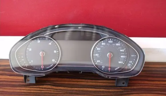 Audi A8 S8 D4 4H Speedometer (instrument cluster) 4H0920850K