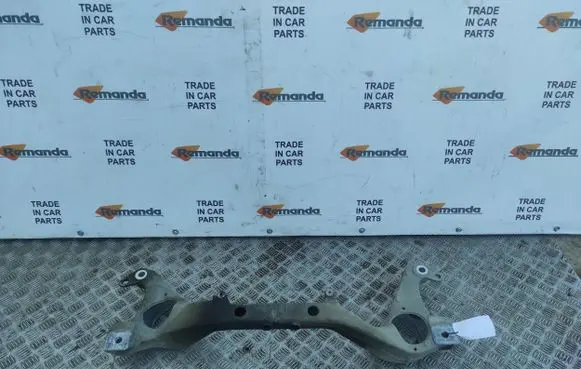 Volkswagen Touareg I Front subframe 7L6199207B