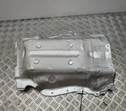 BMW X6 G06 Heat shield in engine bay 9477792