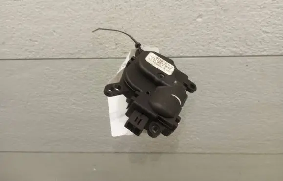 Ford Focus C-MAX Air flap motor/actuator 1S7H19B634CA E234061