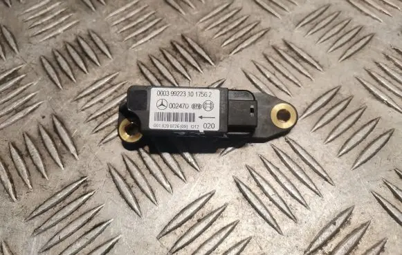 Mercedes-Benz SLK R170 Airbag deployment crash/impact sensor 0018200726 A0018200726