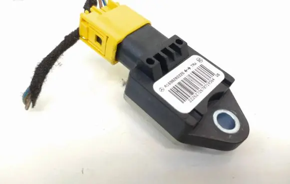 Mercedes-Benz B W245 Airbag deployment crash/impact sensor A1698202226