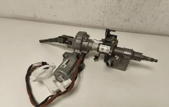 Toyota Yaris Electric power steering pump JJ301001981