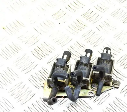 Mercedes-Benz SL R129 Turbo solenoid valve 0015407097 A0015407097