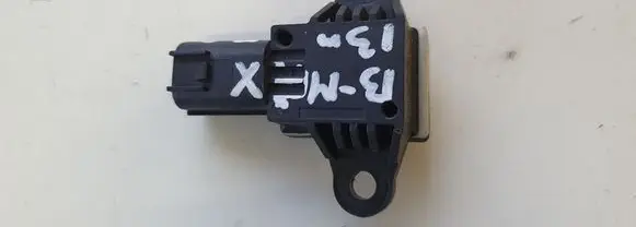 Ford B-MAX Airbag deployment crash/impact sensor