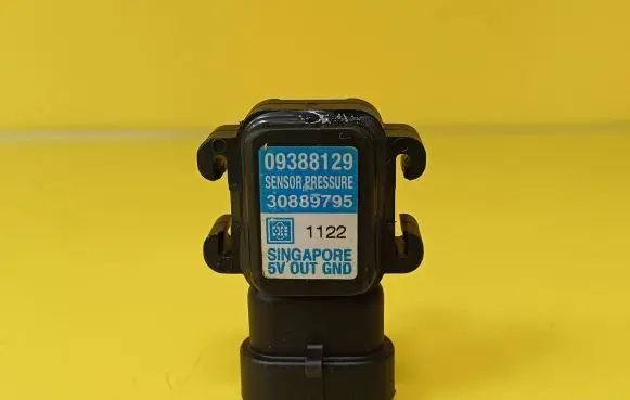 Volvo S40, V40 Air pressure sensor 09388129 30889795