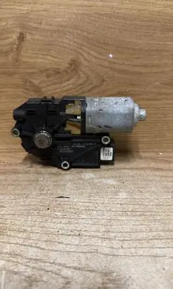 Volvo C70 Sunroof motor/actuator 1716533A