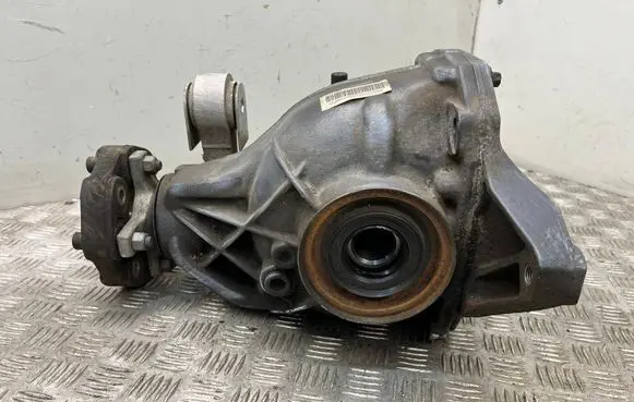 Mercedes-Benz E C207 W207 Rear differential 2043502062
