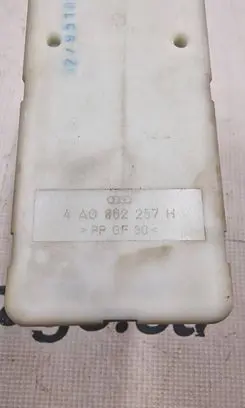 Audi A4 S4 B5 8D Central locking vacuum pump 4A0862257H
