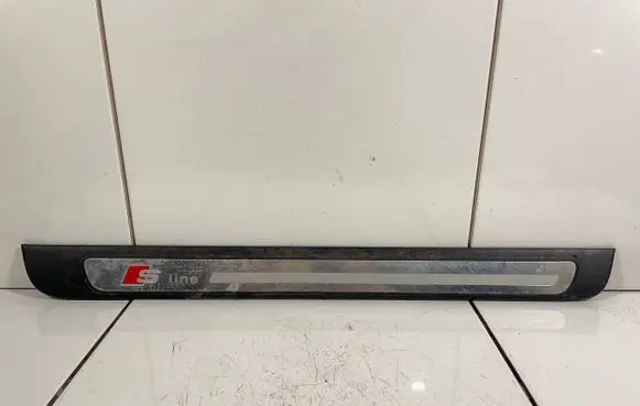 Audi A4 S4 B8 8K Front sill trim cover 8K0853374b