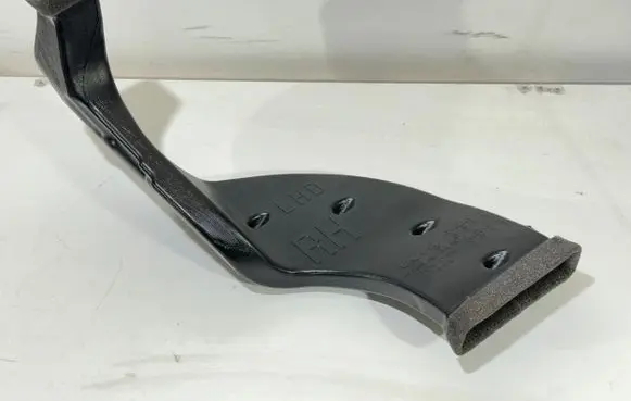 KIA Niro Cabin air duct channel 97370AT000