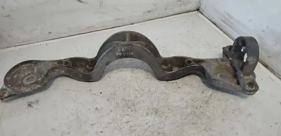 BMW 3 E46 Rear differential/diff mount bracket 