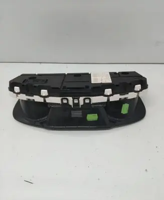 Speedometer (instrument cluster)