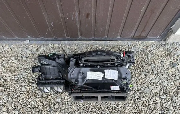 BMW X3 F25 Interior heater climate box assembly 9184306