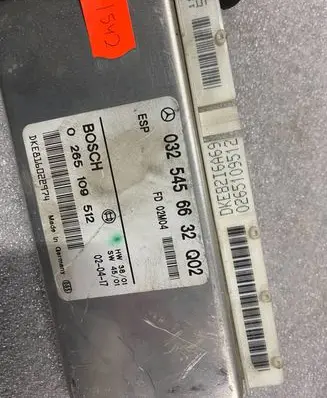 Mercedes-Benz E W211 ESP (stability system) control unit 0325456632