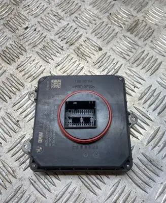 BMW 5 G30 G31 G38 LED ballast control module 1305102304