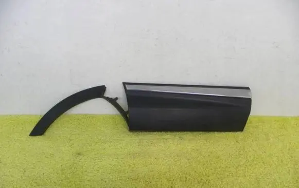 Honda CR-V Rear arch trim 75313-tla-a0-20 75390-TLA-A0-50